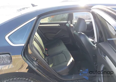 2013 Volkswagen Passat 2.0L Tdi Se z USA, uszkodzony, nr VIN 1VWBN7A34DC060165